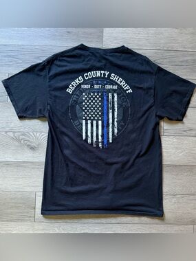Sheriff Office Black Graphic T-Shirt Men’s Large